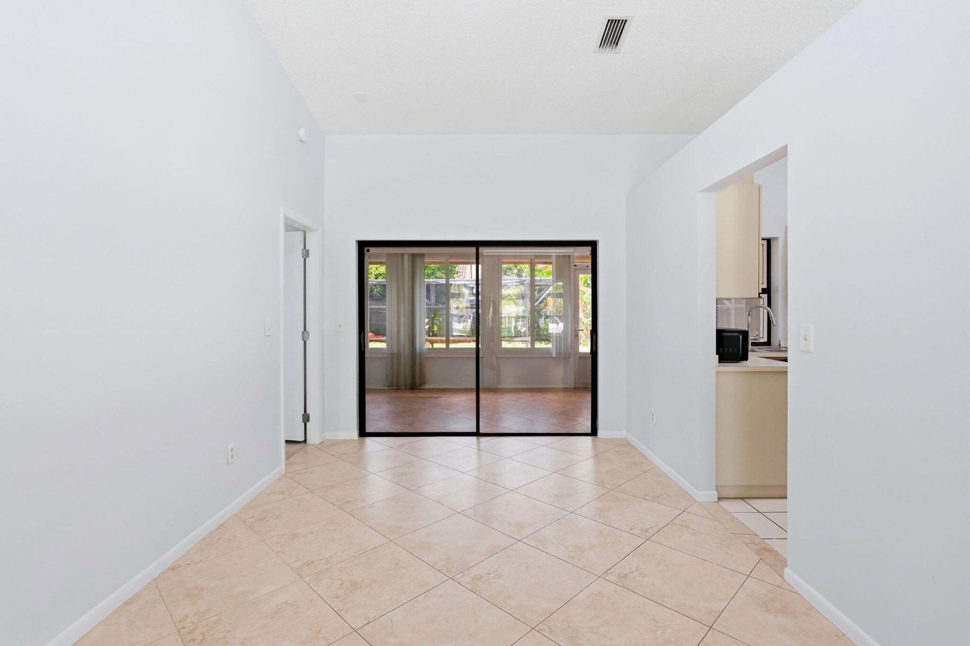 2171 NW 76th Avenue, Margate, FL 33063 Photo