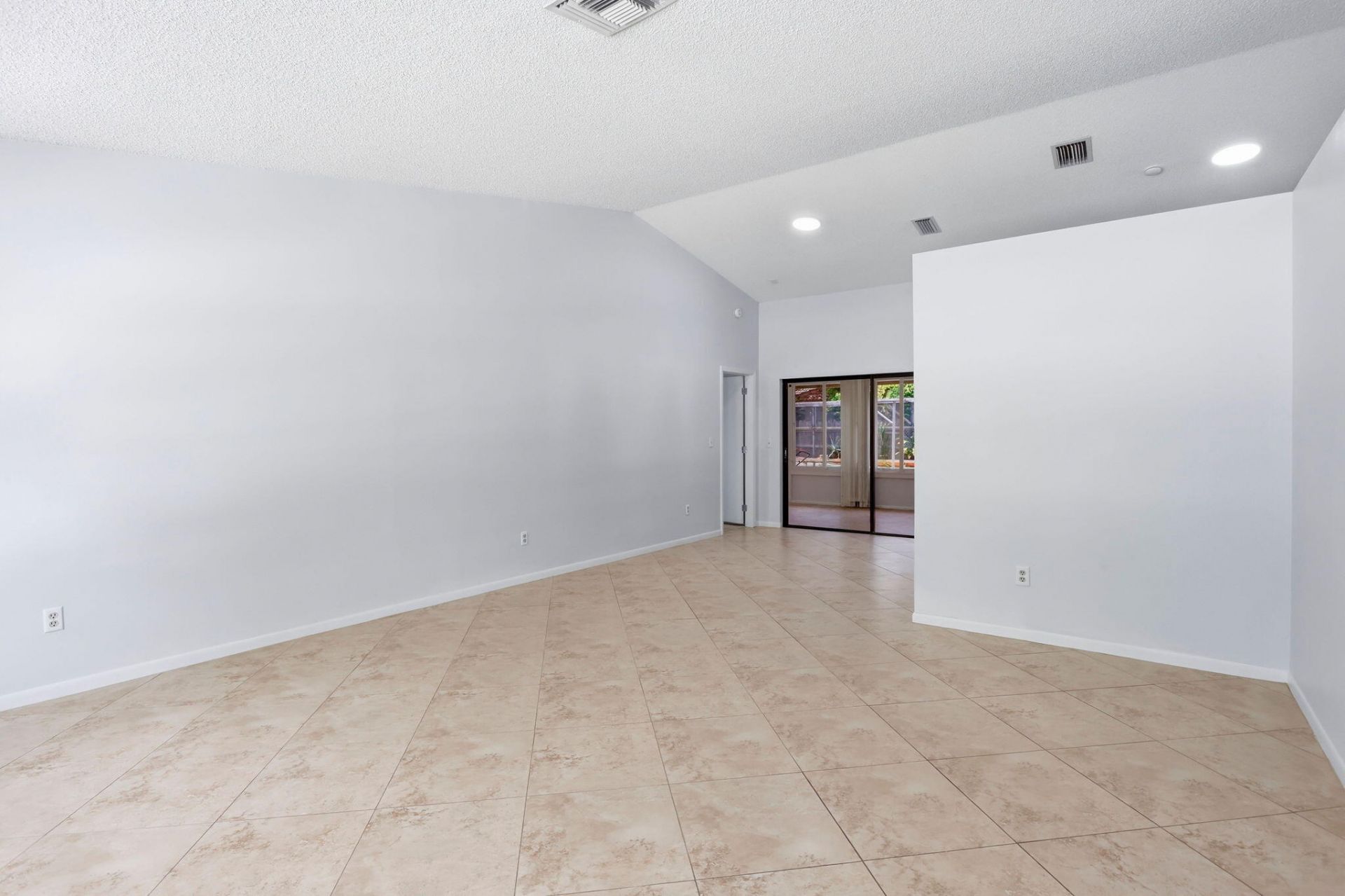 2171 NW 76th Avenue, Margate, FL 33063 Photo