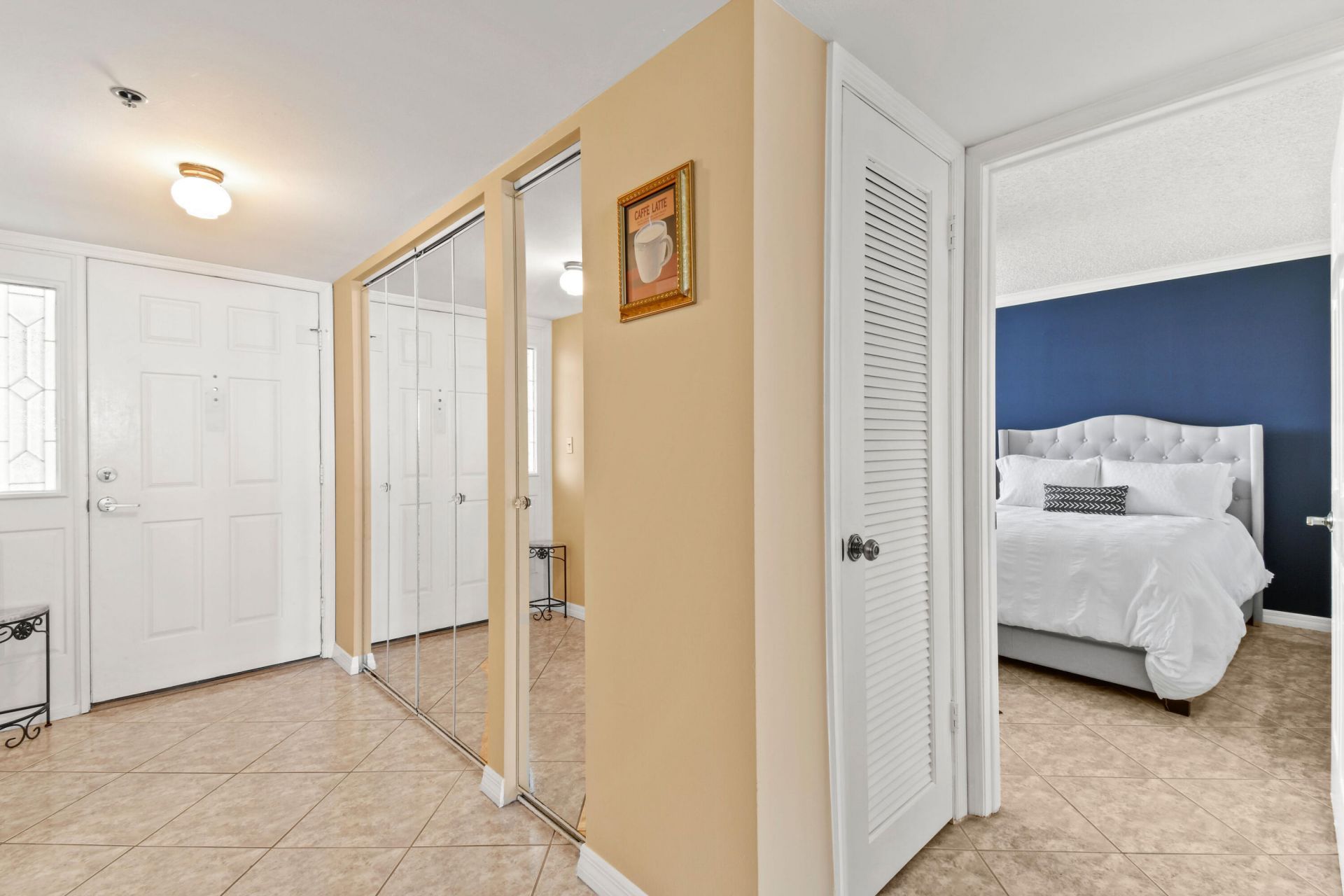 840 Ocean Drive, Unit 404, Juno Beach, FL 33408 Photo