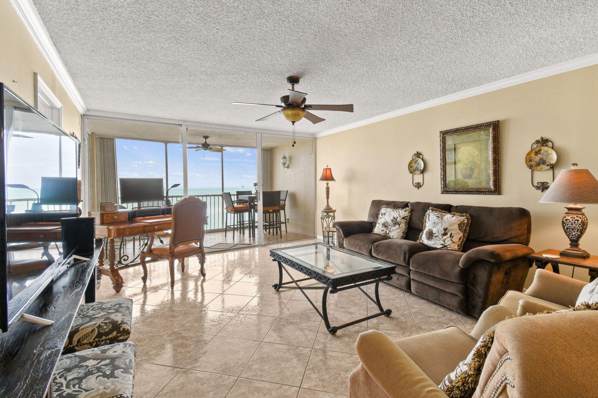 840 Ocean Drive, Unit 404, Juno Beach, FL 33408 Photo