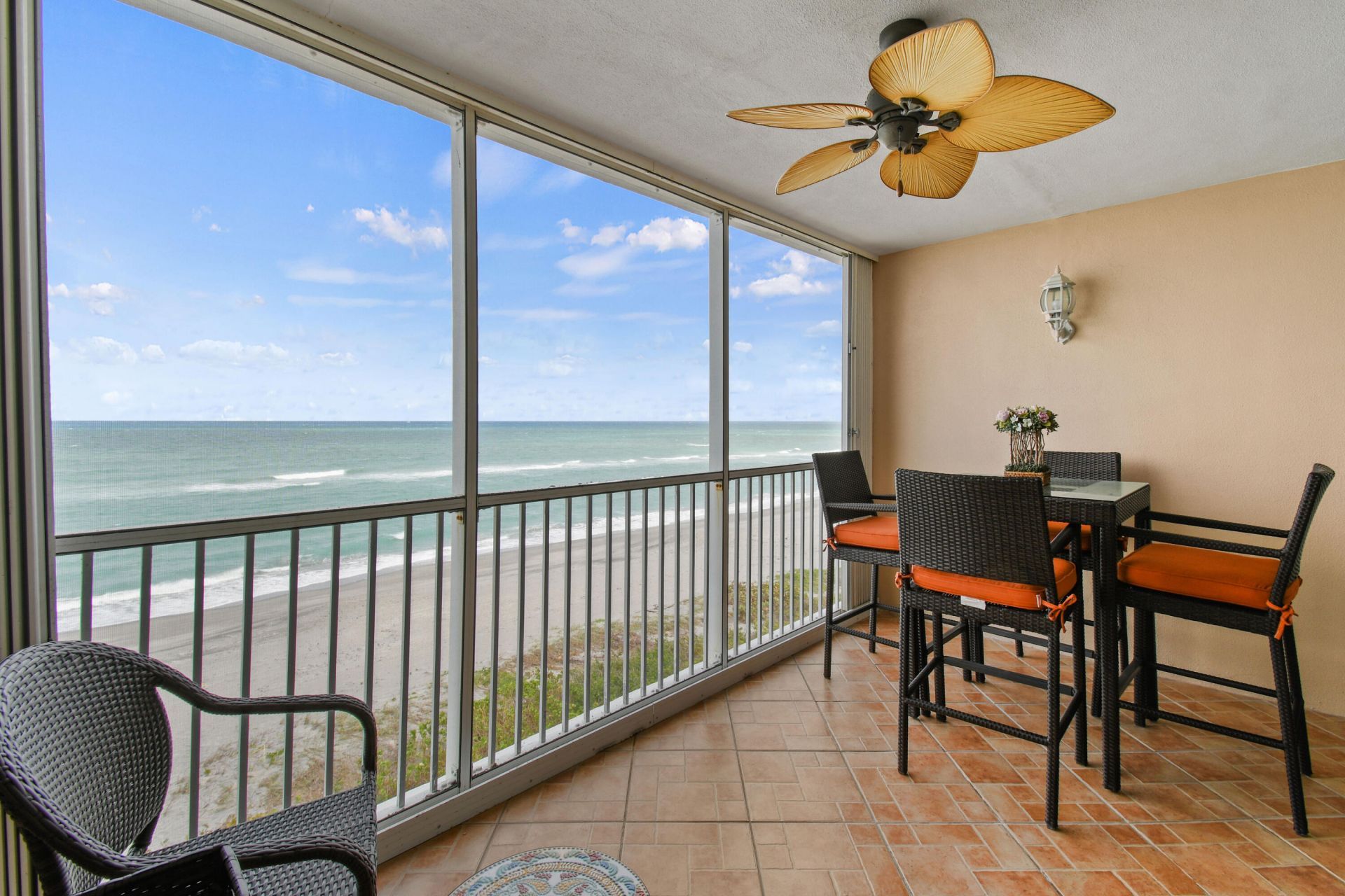 840 Ocean Drive, Unit 404, Juno Beach, FL 33408 Photo