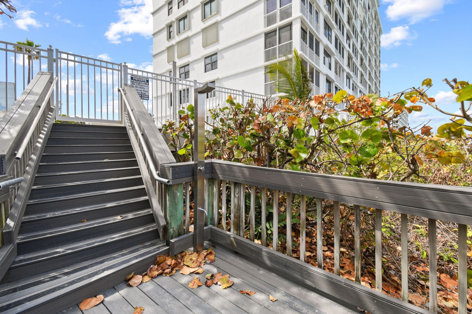 840 Ocean Drive, Unit 404, Juno Beach, FL 33408 Photo