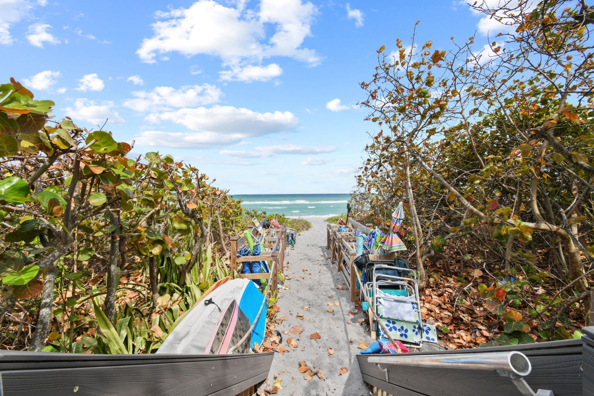 840 Ocean Drive, Unit 404, Juno Beach, FL 33408 Photo
