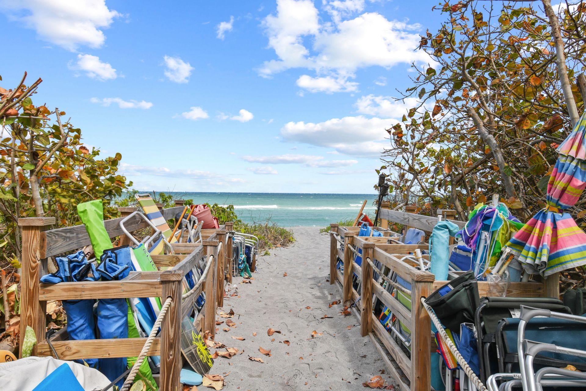 840 Ocean Drive, Unit 404, Juno Beach, FL 33408 Photo