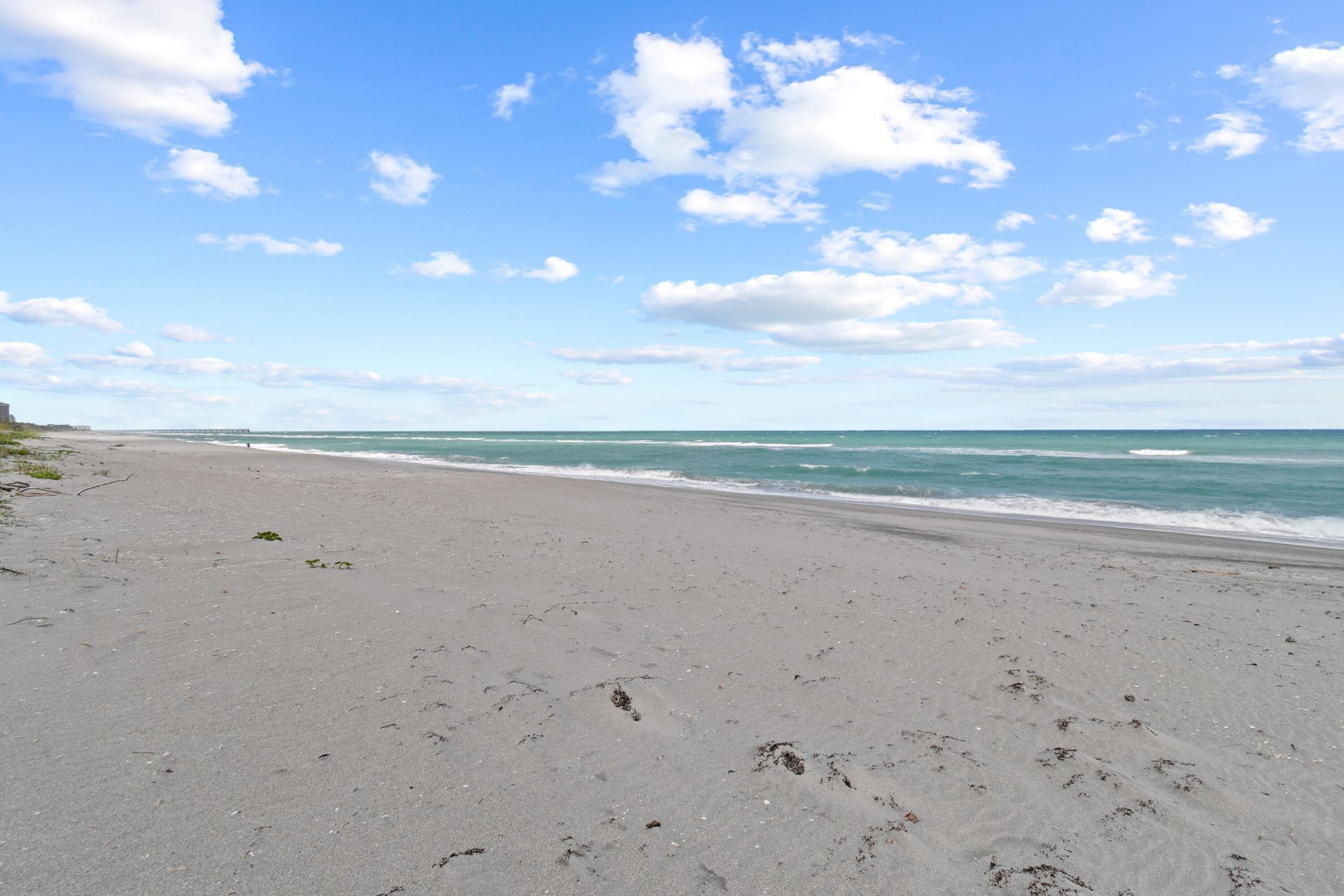 840 Ocean Drive, Unit 404, Juno Beach, FL 33408 Photo