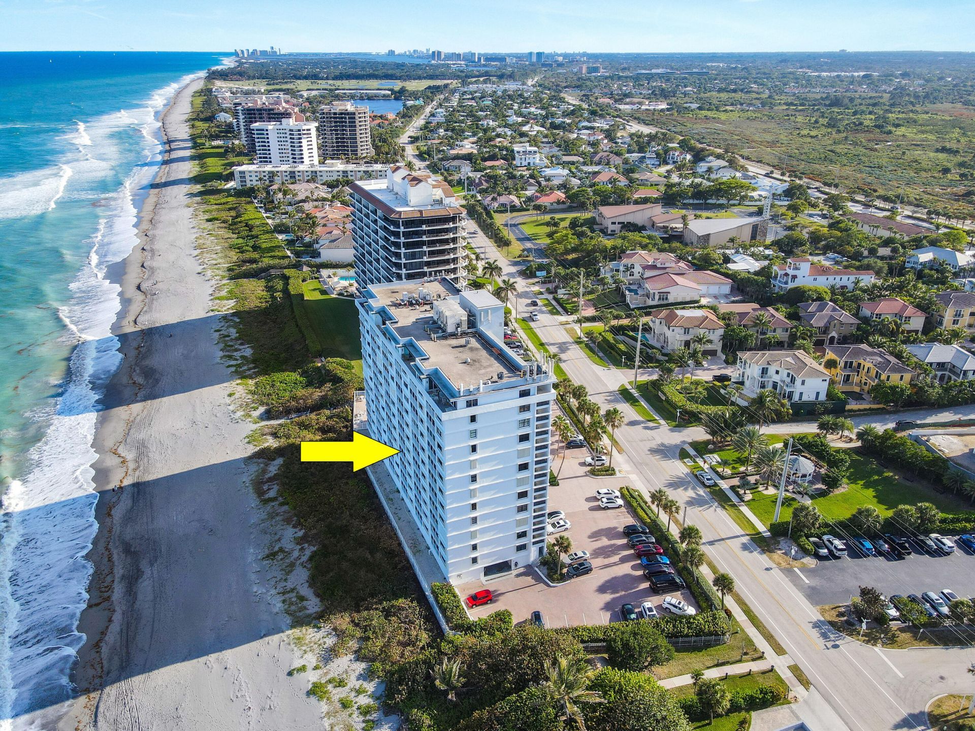 840 Ocean Drive, Unit 404, Juno Beach, FL 33408 Photo