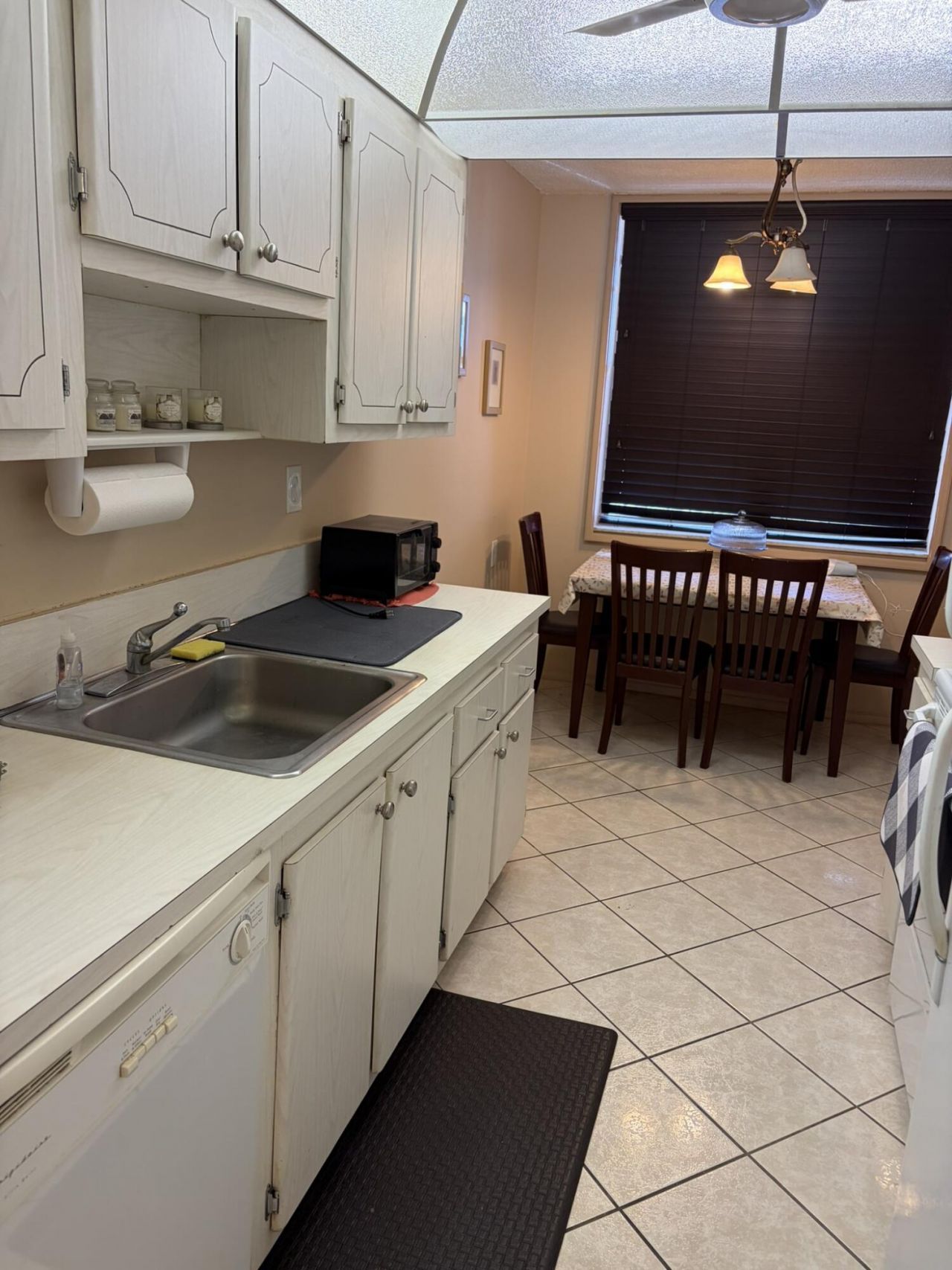 2649 NW 48th Terrace, Unit 340, Lauderdale Lakes, FL 33313 Photo
