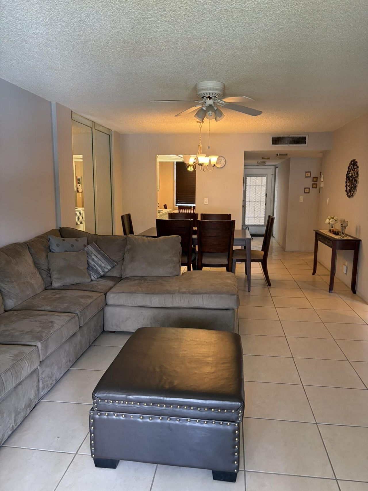 2649 NW 48th Terrace, Unit 340, Lauderdale Lakes, FL 33313 Photo