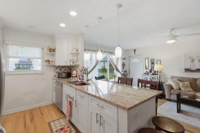 832 High Point Drive W, Unit B, Delray Beach, FL 33445 Photo