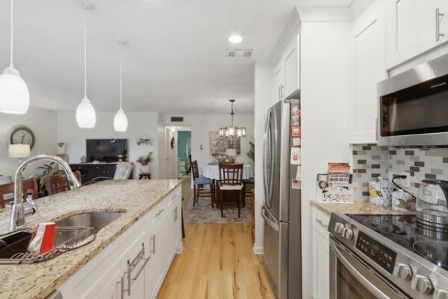 832 High Point Drive W, Unit B, Delray Beach, FL 33445 Photo