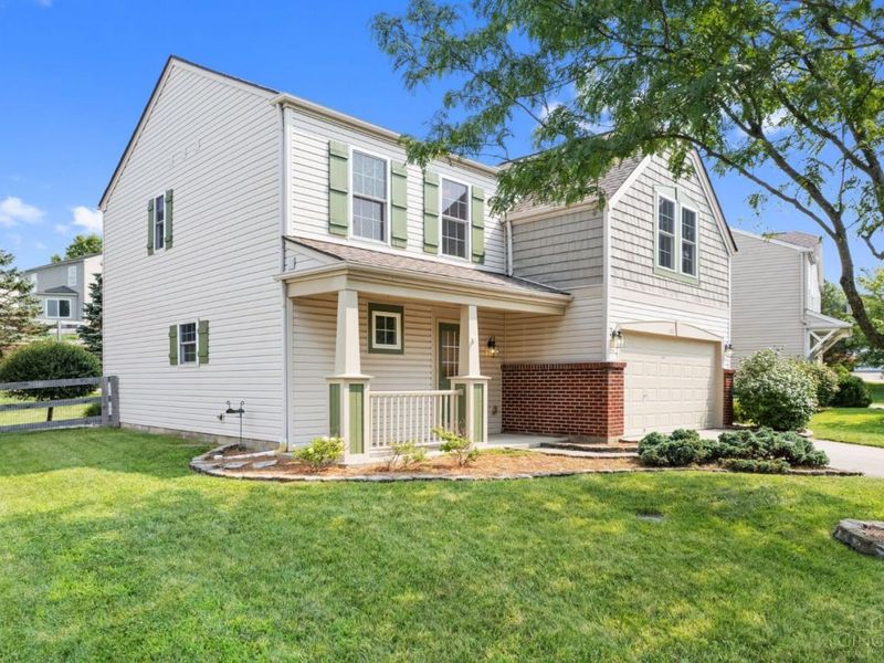 102 Lights Pointe Court, Ohio Township, OH 45157 Photo 3