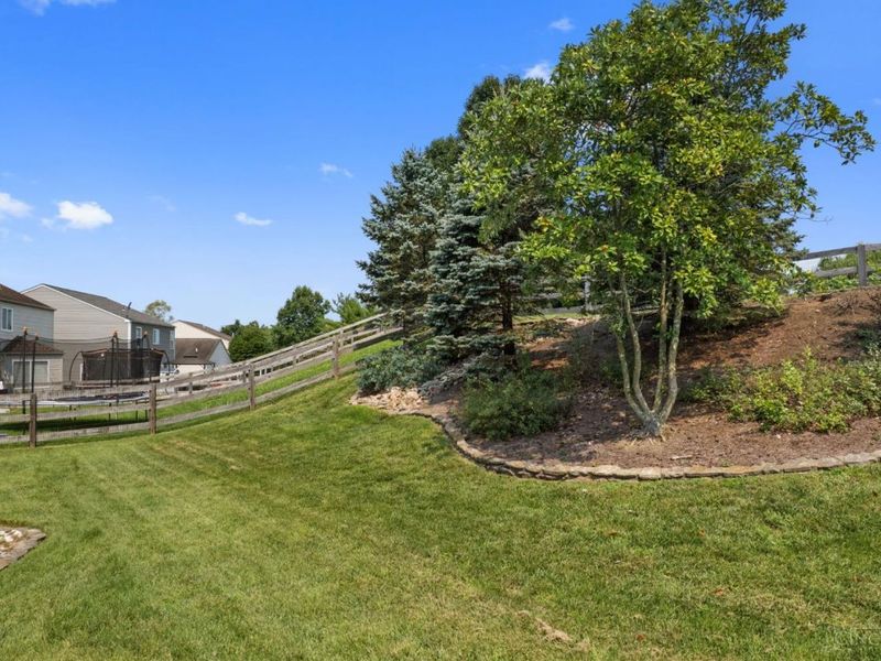 102 Lights Pointe Court, Ohio Township, OH 45157 Photo 34