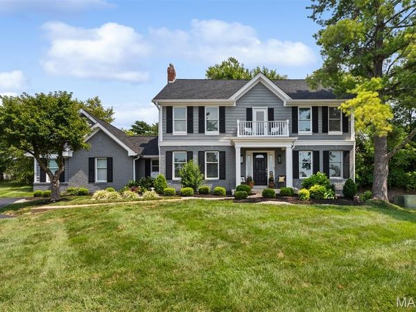 718 Cedar Field Court, Chesterfield, MO 63017
