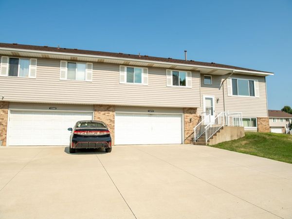 15872 Granada Avenue, Apple Valley, MN 55124