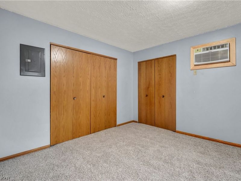 2163 Pinebrook Trail, Cuyahoga Falls, OH 44223 Photo 11