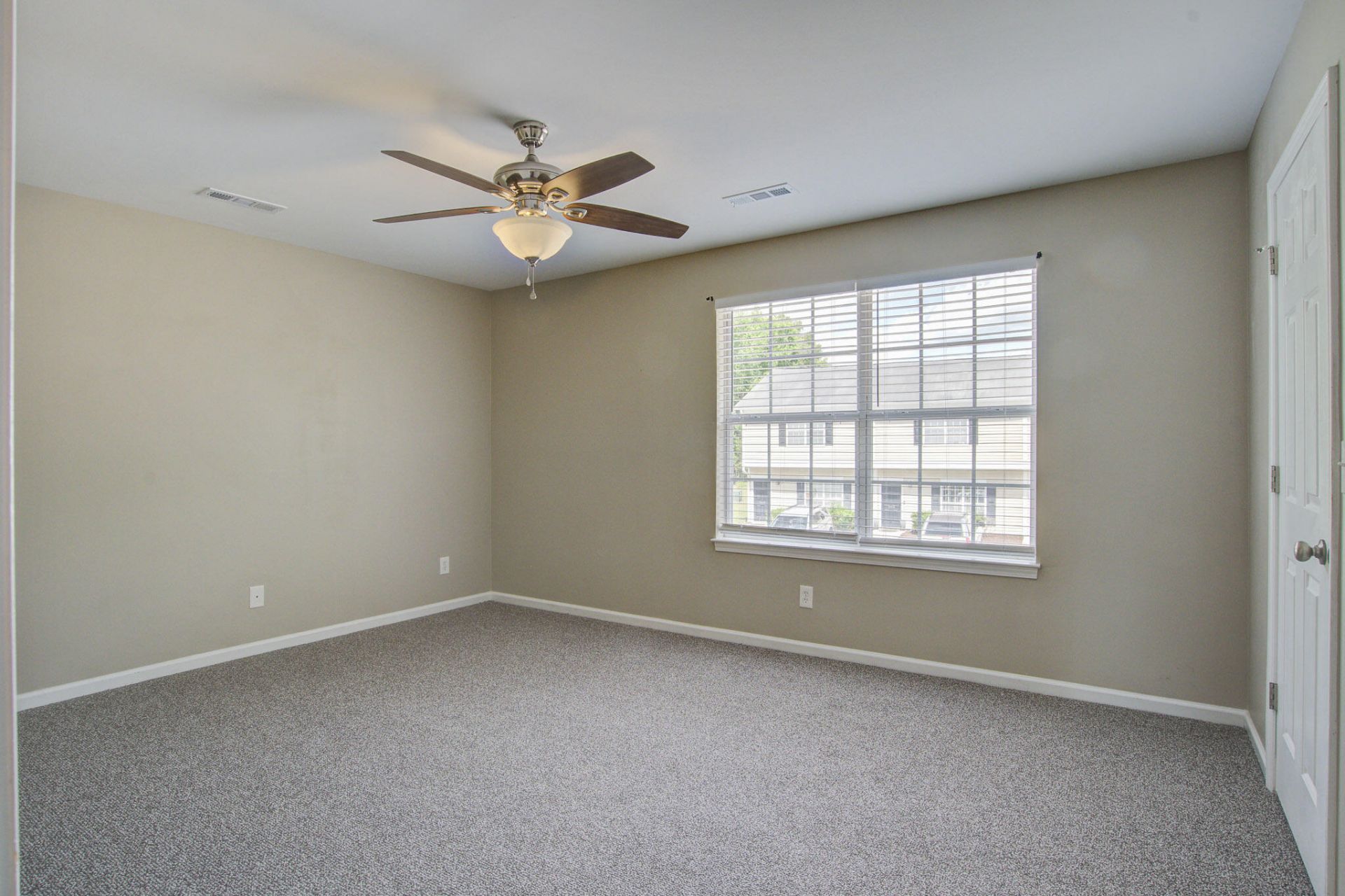 1003 Lexi Court Photo 17