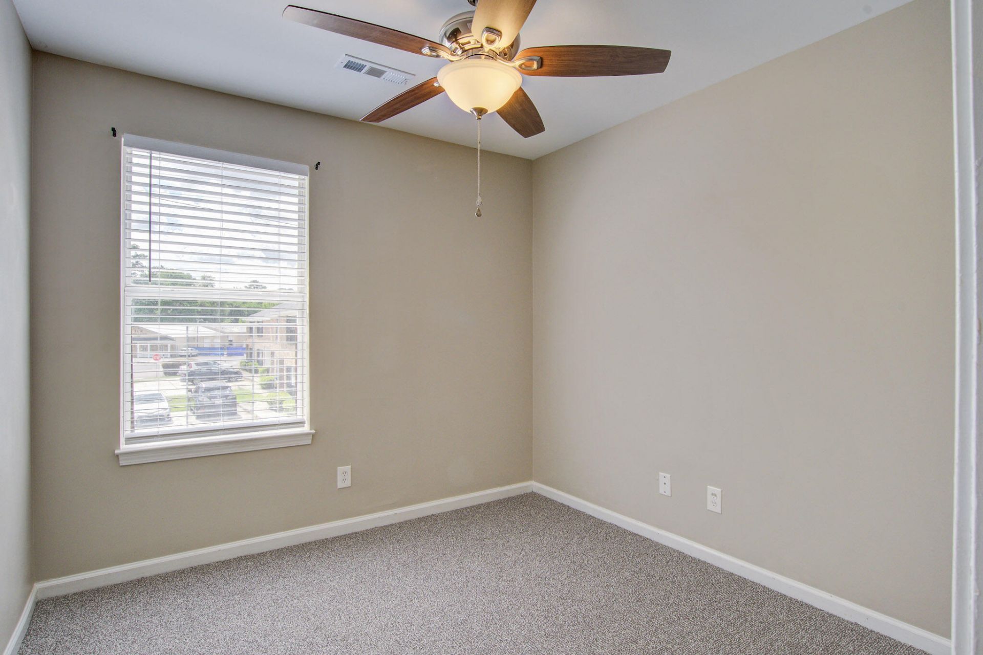 1003 Lexi Court Photo 22