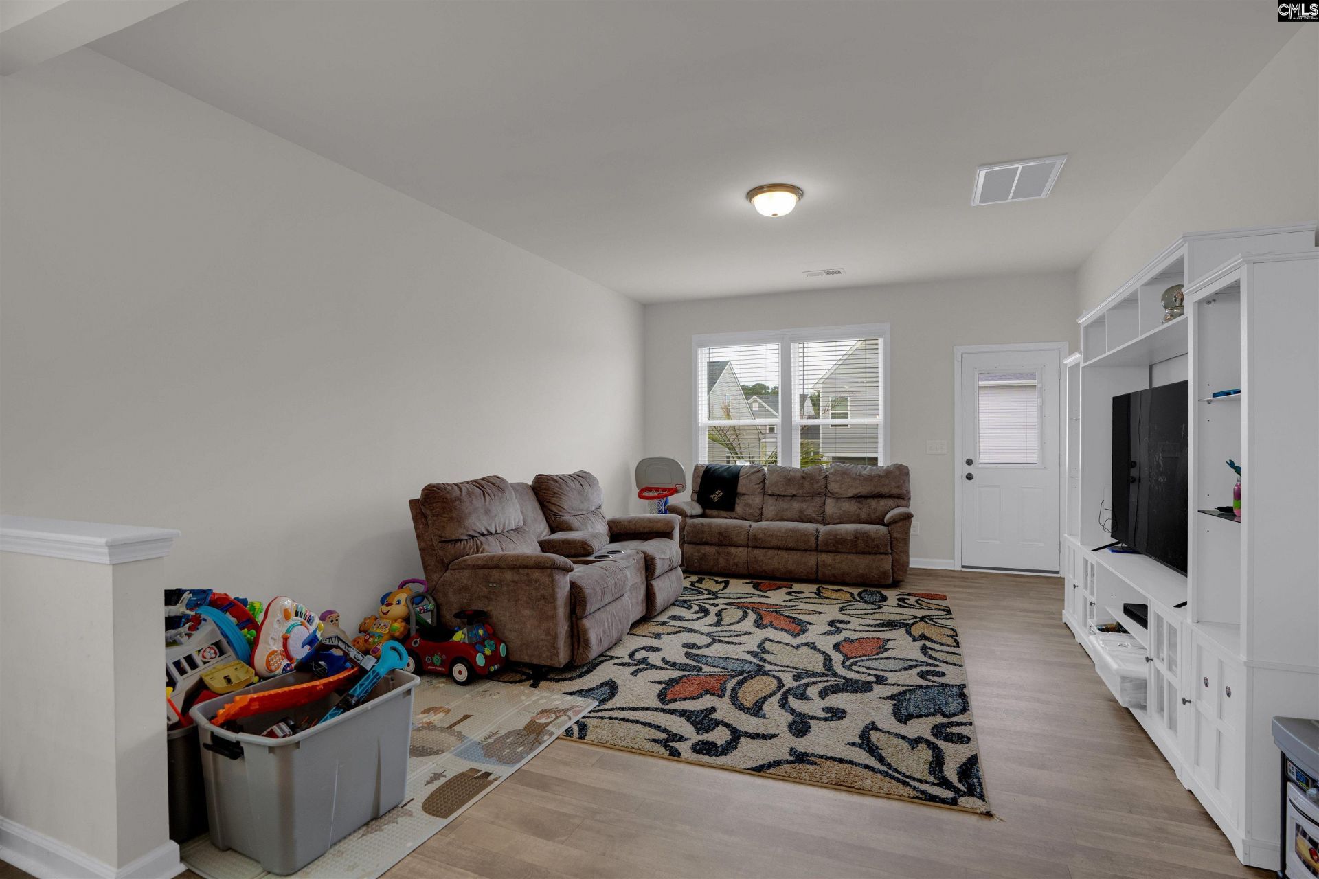 428 June Gold Lane  Photo 14