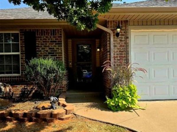 815 E Monarch Way, Purcell, OK 73080