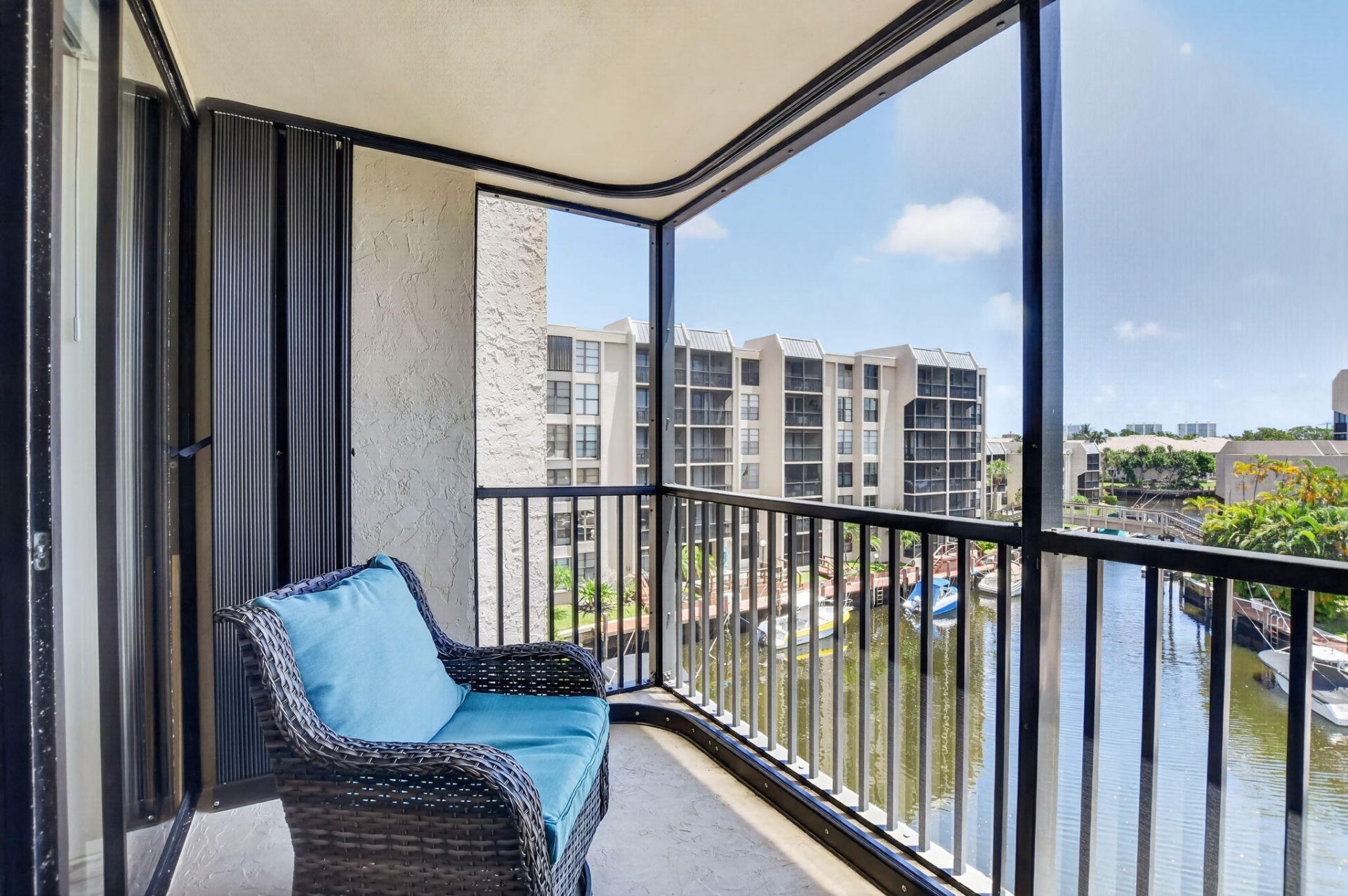 4 Royal Palm Way, Unit 403, Boca Raton, FL 33432 Photo