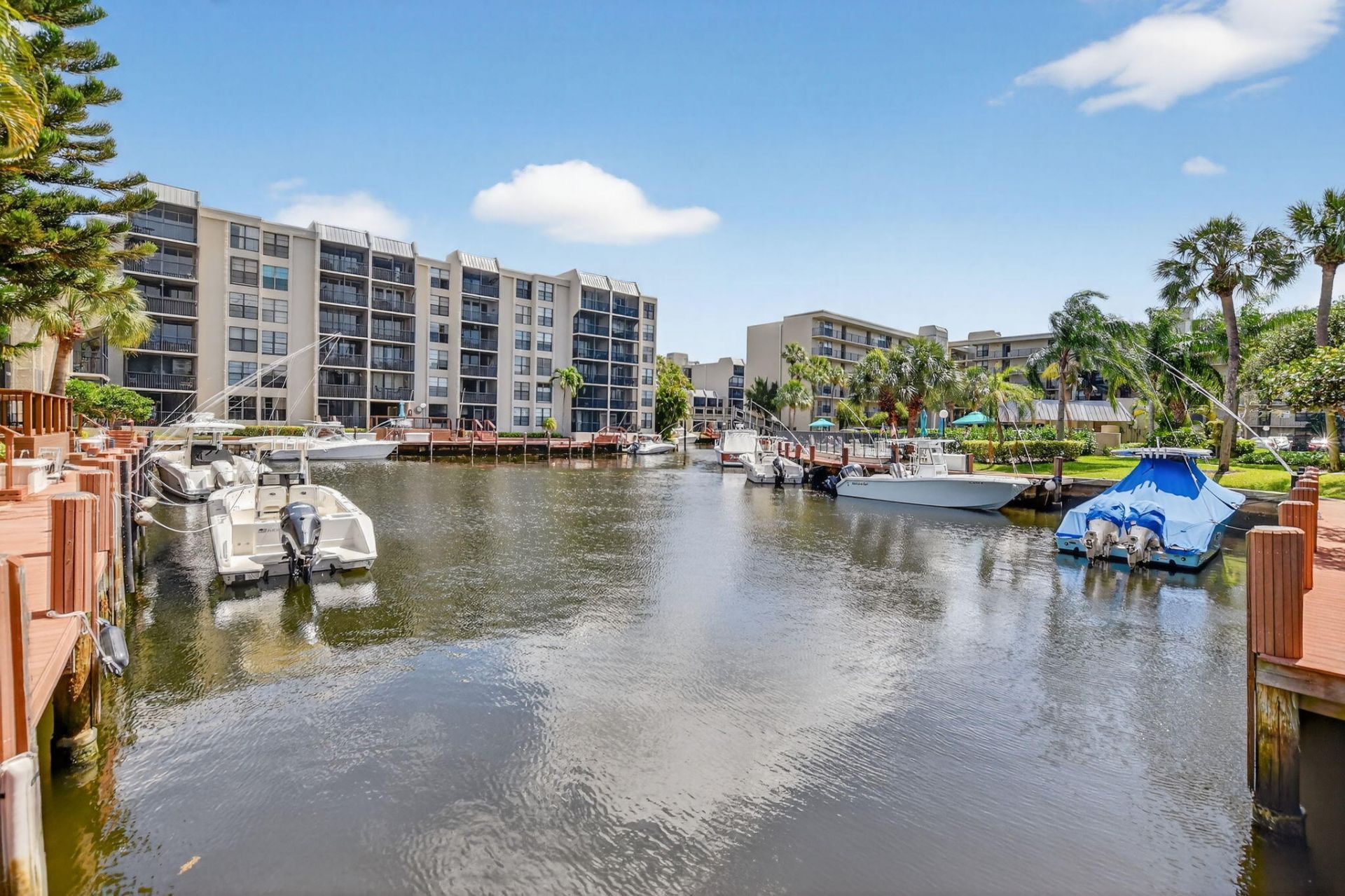 4 Royal Palm Way, Unit 403, Boca Raton, FL 33432 Photo