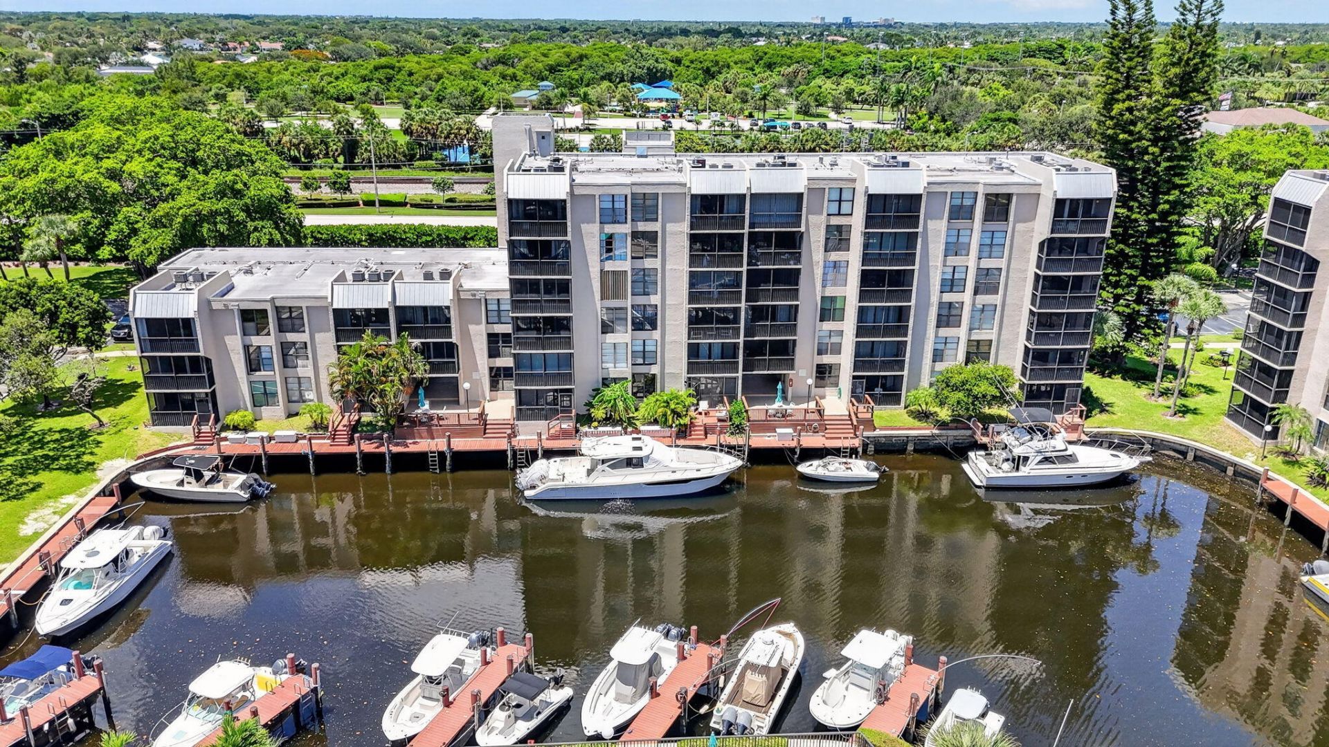 4 Royal Palm Way, Unit 403, Boca Raton, FL 33432 Photo