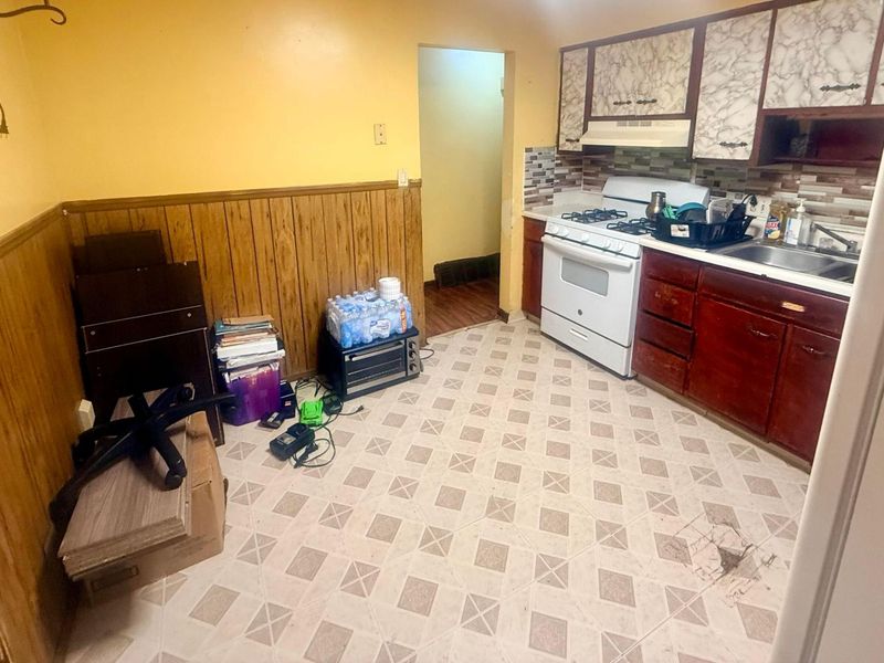 1172 Elaine Road , Columbus, OH 43227 Photo 7