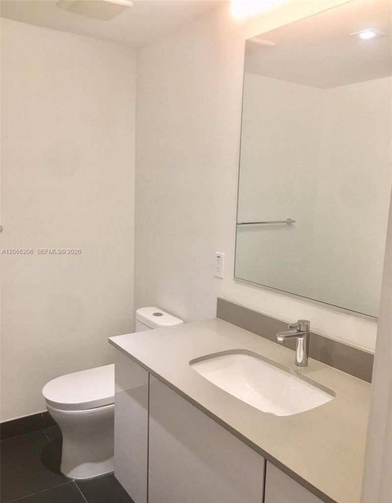 1600 NE 1st Ave , Unit 1512, Miami, FL 33132 Photo