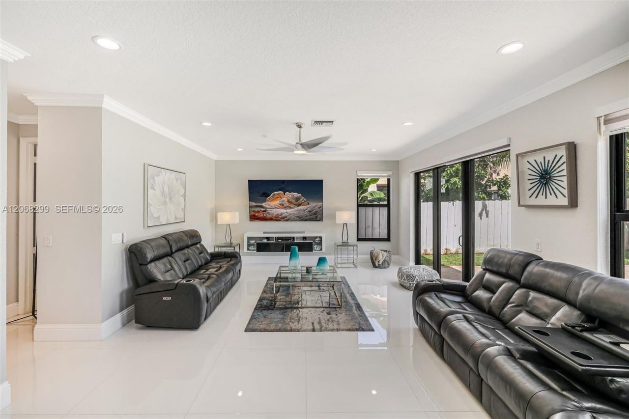 15533 SW 19th St, Miramar, FL 33027 Photo