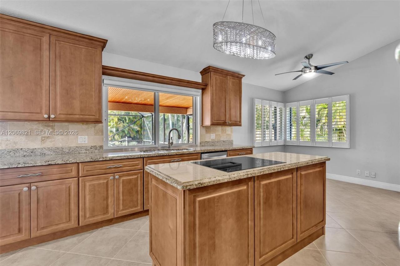 18232 S 104th Ter S , Boca Raton, FL 33498 Photo