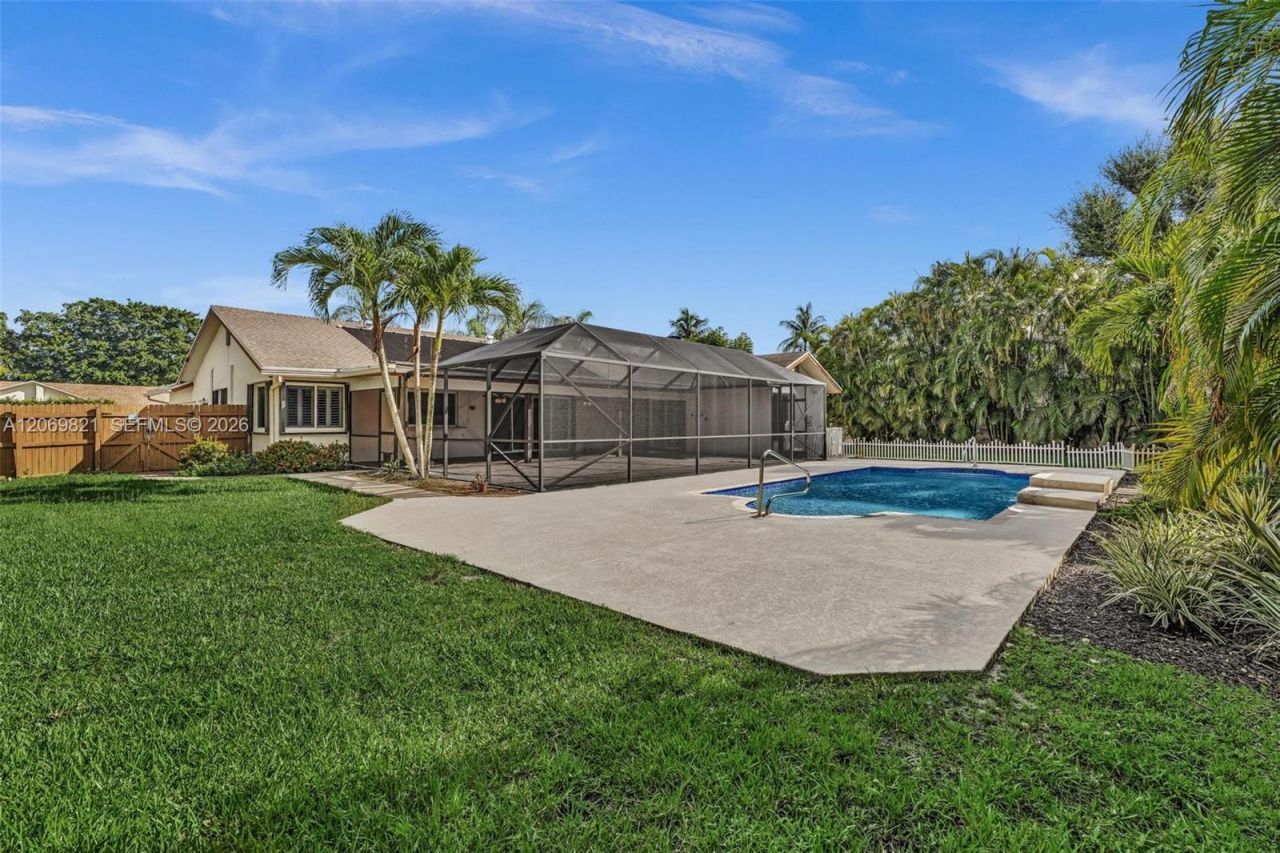 18232 S 104th Ter S , Boca Raton, FL 33498 Photo