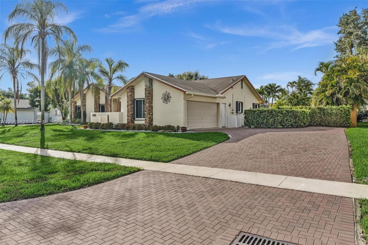 18232 S 104th Ter S , Boca Raton, FL 33498 Photo