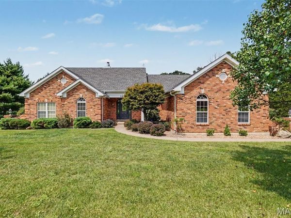 111 Cooperwyck Road, Wentzville, MO 63385