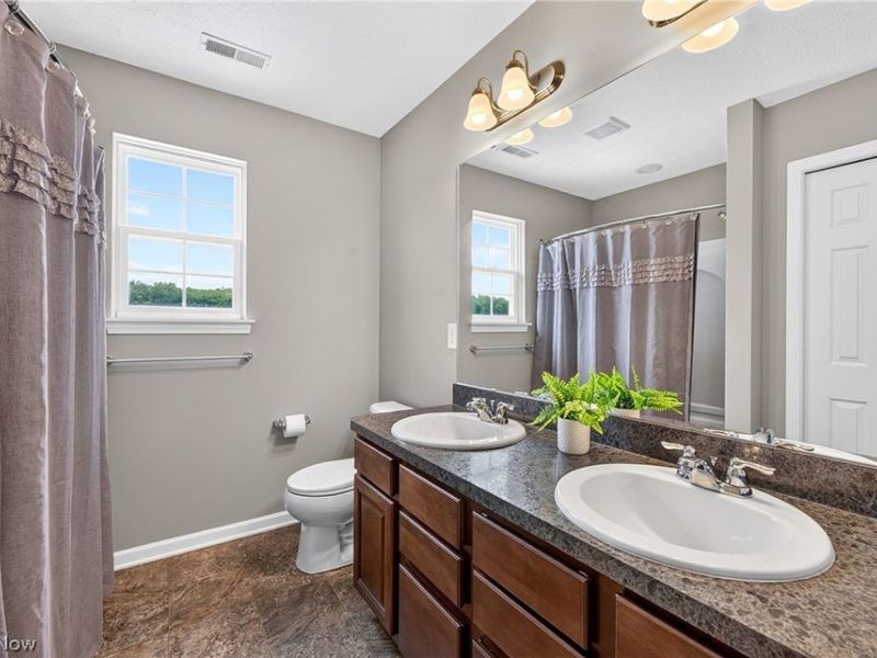 37502 Tail Feather Drive, North Ridgeville, OH 44039 Photo 40