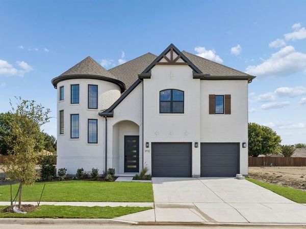 5732 Glynda Drive, North Richland Hills, TX 76180