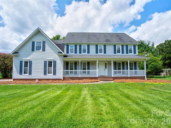 144 Oak Point Drive, Cherryville, NC 28021