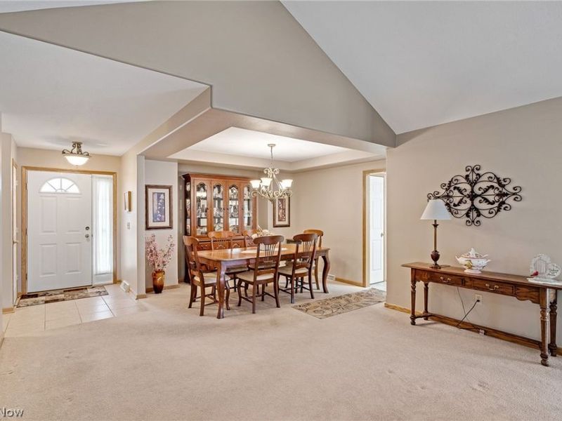 7007 Clingan Road, Unit 48, Poland, OH 44514 Photo 10