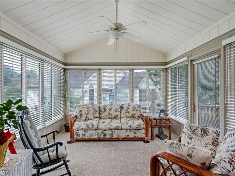 7007 Clingan Road, Unit 48, Poland, OH 44514 Photo 15