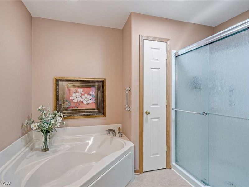 7007 Clingan Road, Unit 48, Poland, OH 44514 Photo 20