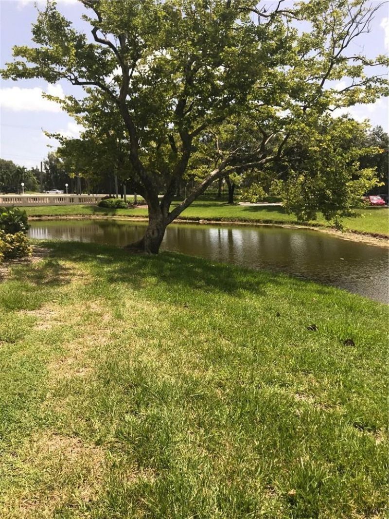 12400 Vista Isles Drive, Unit 1421, Sunrise, FL 33325 Photo