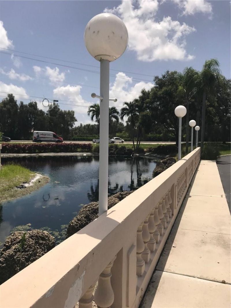 12400 Vista Isles Drive, Unit 1421, Sunrise, FL 33325 Photo