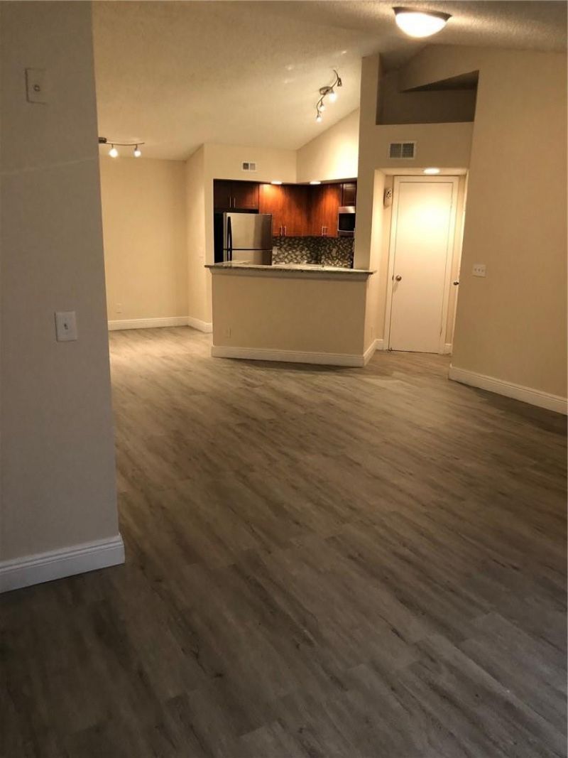 12400 Vista Isles Drive, Unit 1421, Sunrise, FL 33325 Photo
