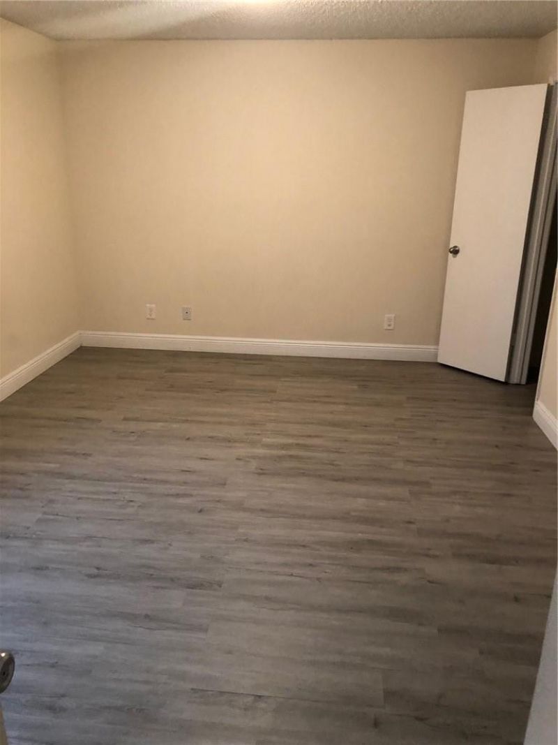 12400 Vista Isles Drive, Unit 1421, Sunrise, FL 33325 Photo