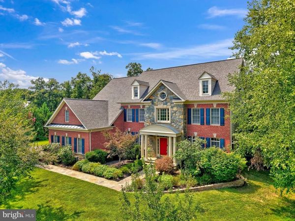 5874 IRON STONE COURT, CENTREVILLE, VA 20120