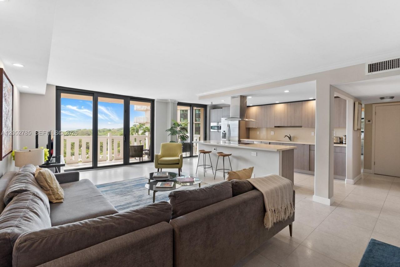 1121 Crandon Blvd , Unit F403, Key Biscayne, FL 33149 Photo