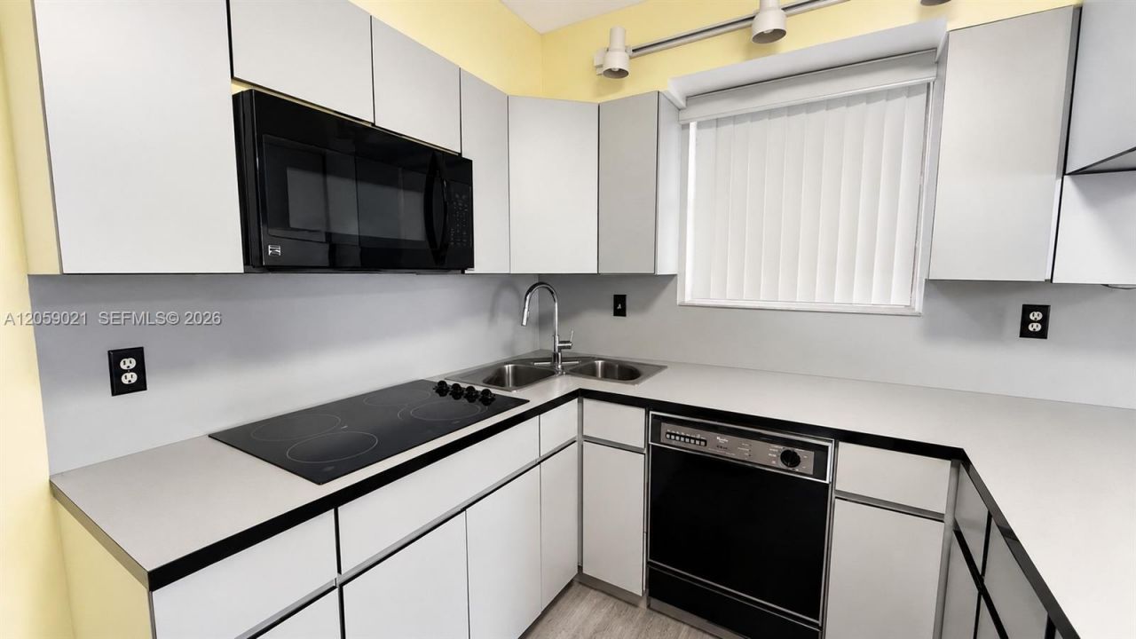 1791 SW 14th St, Miami, FL 33145 Photo
