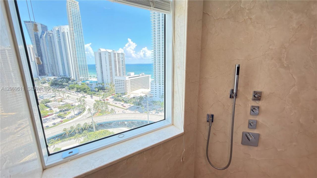 150 Sunny Isles Blvd , Unit 1-UPH1, Sunny Isles Beach, FL 33160 Photo