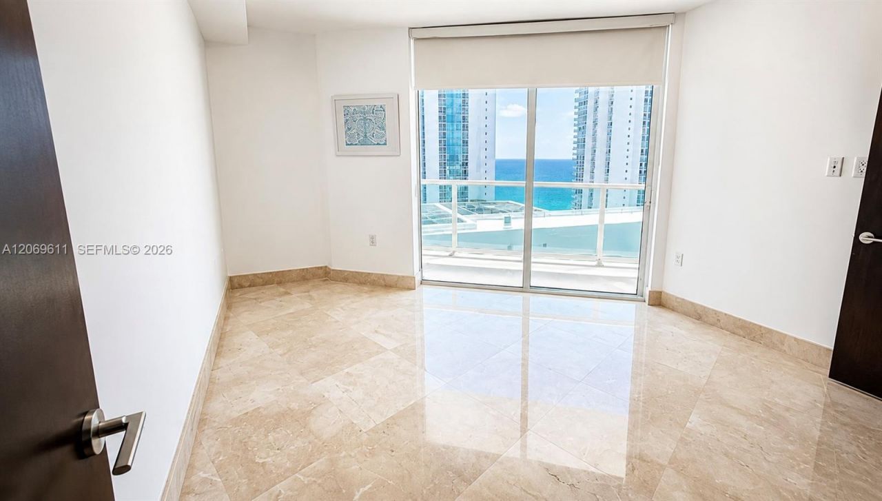 150 Sunny Isles Blvd , Unit 1-UPH1, Sunny Isles Beach, FL 33160 Photo