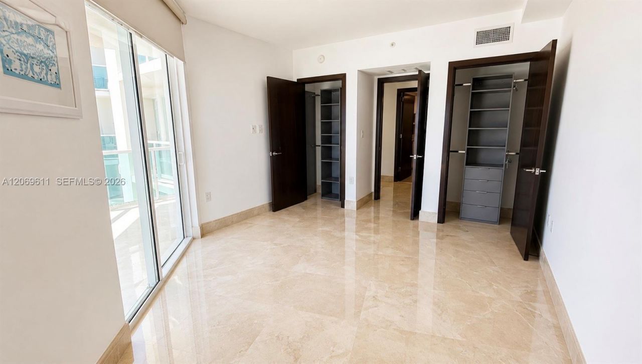150 Sunny Isles Blvd , Unit 1-UPH1, Sunny Isles Beach, FL 33160 Photo