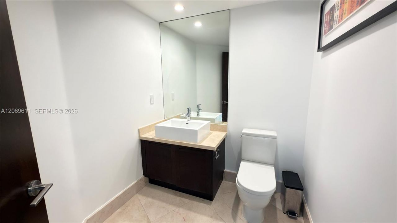 150 Sunny Isles Blvd , Unit 1-UPH1, Sunny Isles Beach, FL 33160 Photo